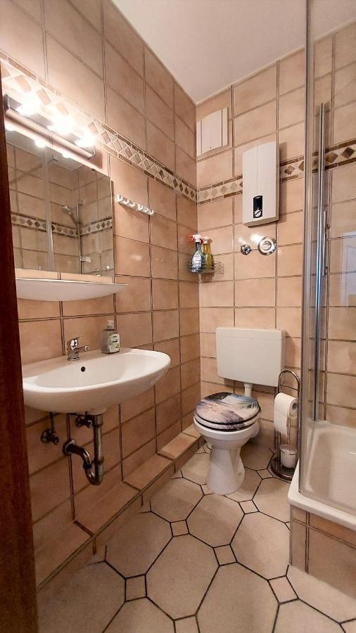 Birkenstrasse 21C Wohnung 23 Kirr Ngoại thất bức ảnh